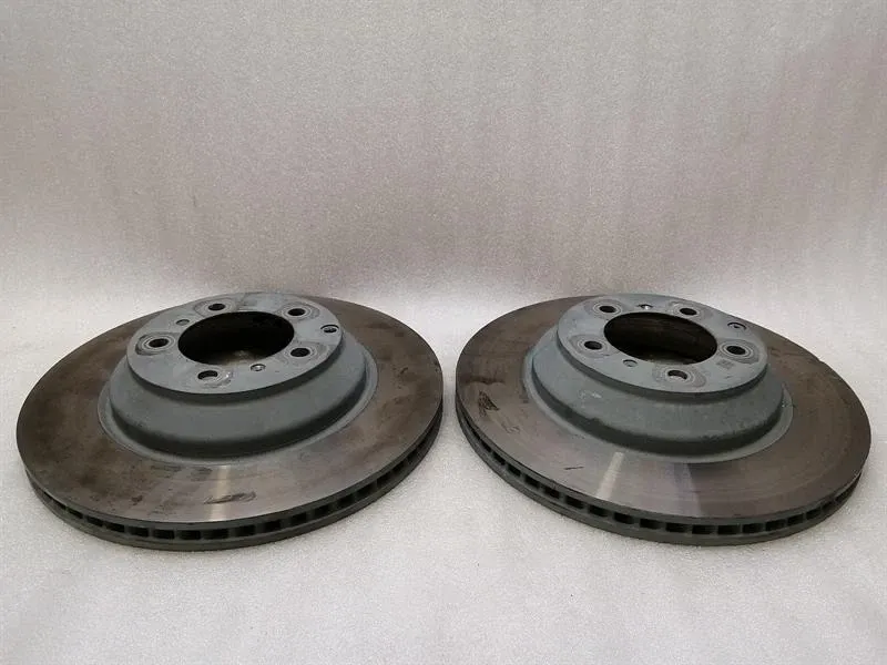 Porsche Taycan 9J brake disc rear 9J1615601 brake disc rear PSCB FAULTY-
