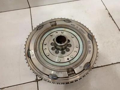 Volant moteur Porsche Cayman 718 982105264