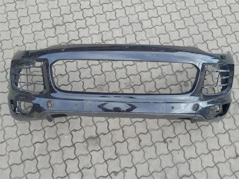 Porsche Cayenne Porsche Cayenne 958 92A Front Bumper 7P5807221D Front Bumper - Body type: SUV
Fuel: Petrol