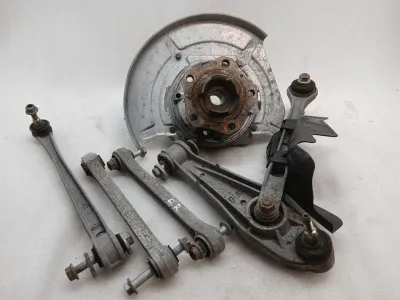 Porsche 911 997 Right Rear Hub 99733161207 Wheel Bearing Housing Rear Right SET -