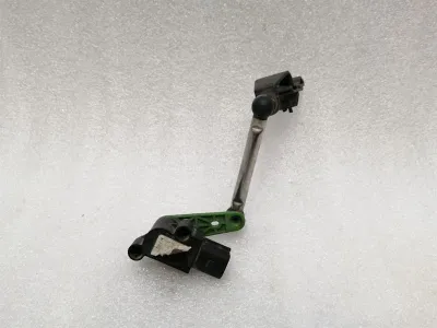 Porsche 911 991 Niveausensor vorne links 99163138100 Niveausensor vorne links-