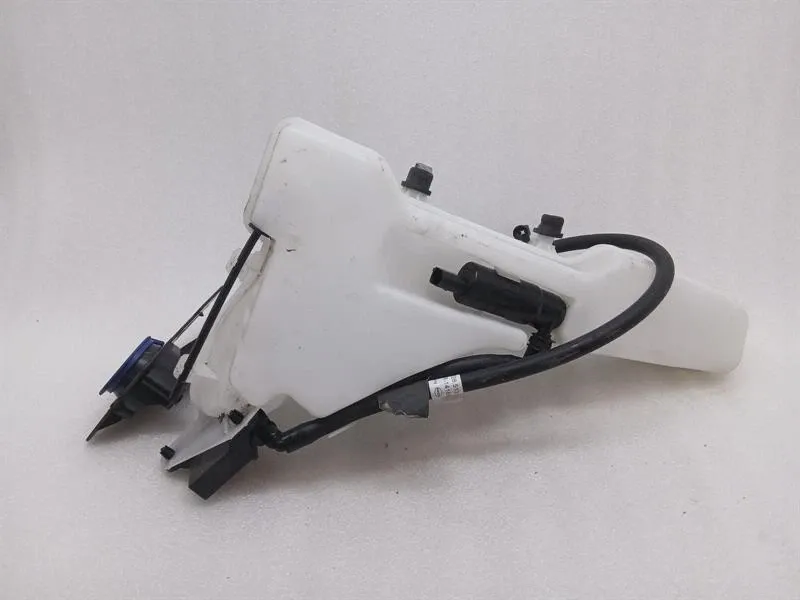 Porsche 911 (991) Porsche 911 991 GT3RS MK1 Washer Fluid Reservoir 99152870590 Washer Fluid Reservoir- Body type: Coupe
Fuel: Petrol