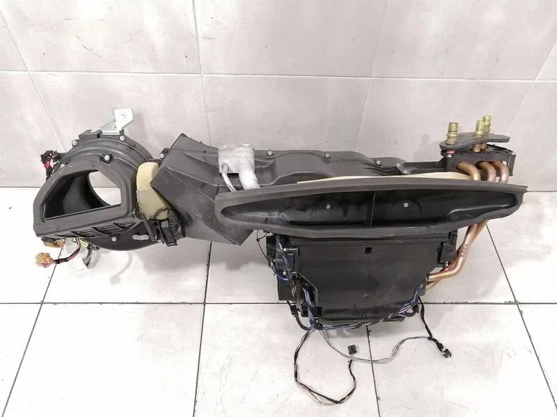 Maserati Quattroporte Maserati Quattroporte M139 Heater Box Heater Box 082598500 RHD Right Hand Drive-