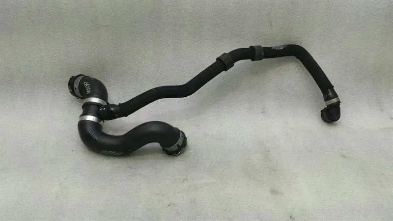 Mercedes-Benz S Coupe (C217) Cooling Pipe Mercedes E Class W238 Cooling Pipe A2135007100 ...