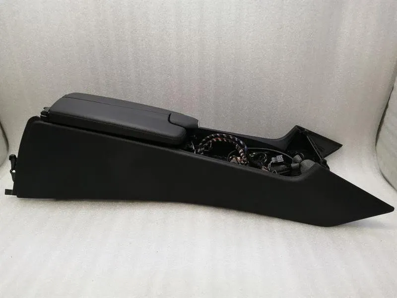 Mercedes CLS W218 AMG Console A2186801702 Centre Console 9G23-