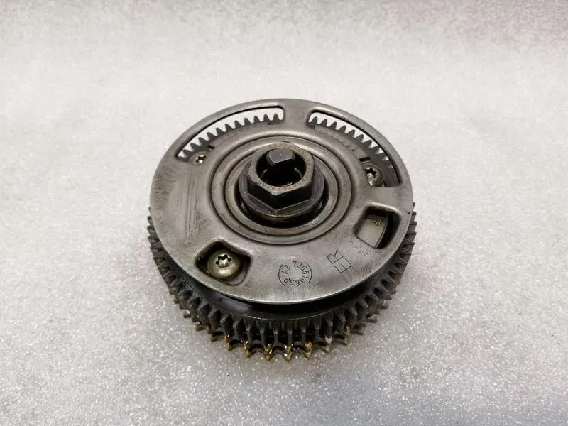 Mercedes CL W216 Camshaft A2720505347 Camshaft A2720504447 VVT Inlet Right-