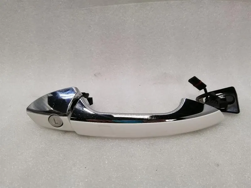 Mercedes-Benz GL / GLS (X166) Mercedes GLS 350D Door Handle Front Right A2047601470 Door Handle Keyless RHD- Body type: SUV
Fuel: Diesel