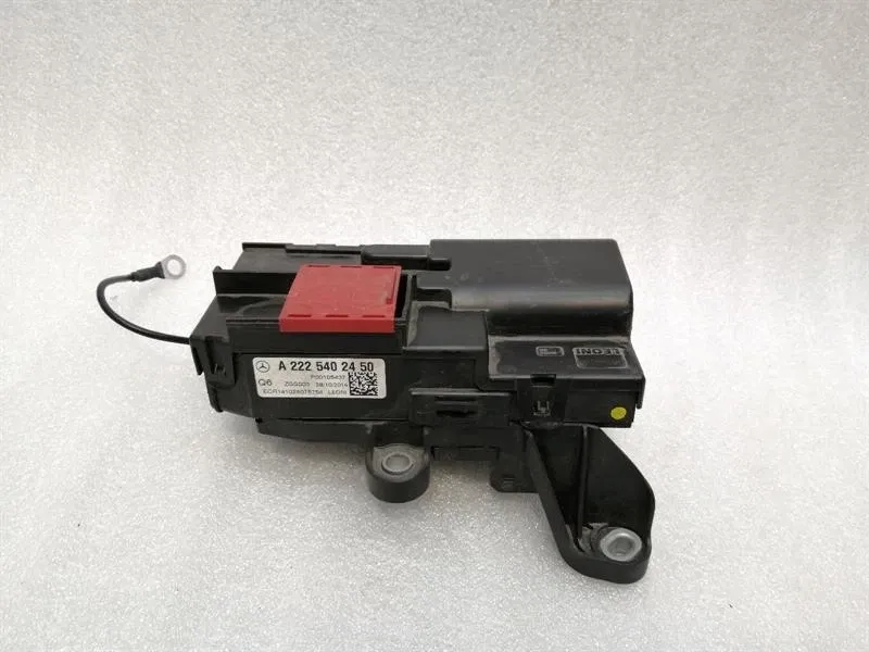 Mercedes-Benz A (W176) Mercedes CL W217 W222 Fuse Box A2225402450 Fuse Box- Body type: Coupe
Fuel: Petrol
