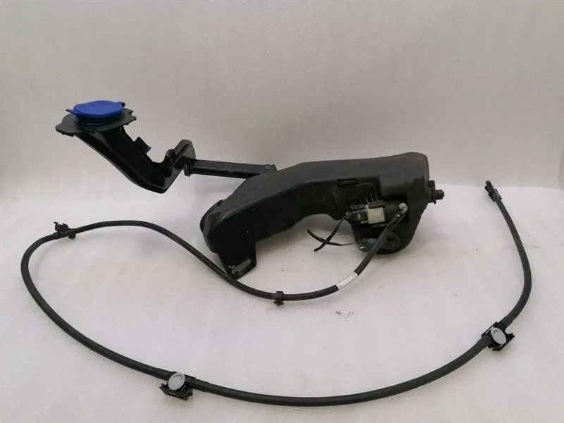 Mercedes-Benz A (W176) Mercedes C Class W205 Washer Fluid Reservoir A2058600860 Washer Fluid Reservoir - Body type: Coupe
Fuel: Petrol