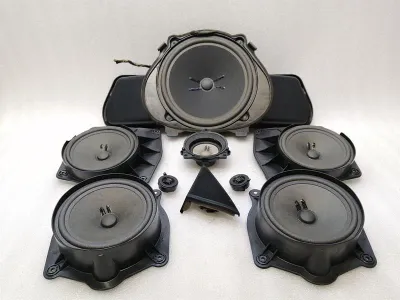 Zestaw głośników Mercedes S-Class W221 A2218202402 Zestaw głośników A2218203102-