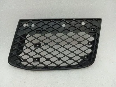 Audi R8 Typ 42 V10 Spyder bakre höger grill 420807698D ventilationsgaller bak-