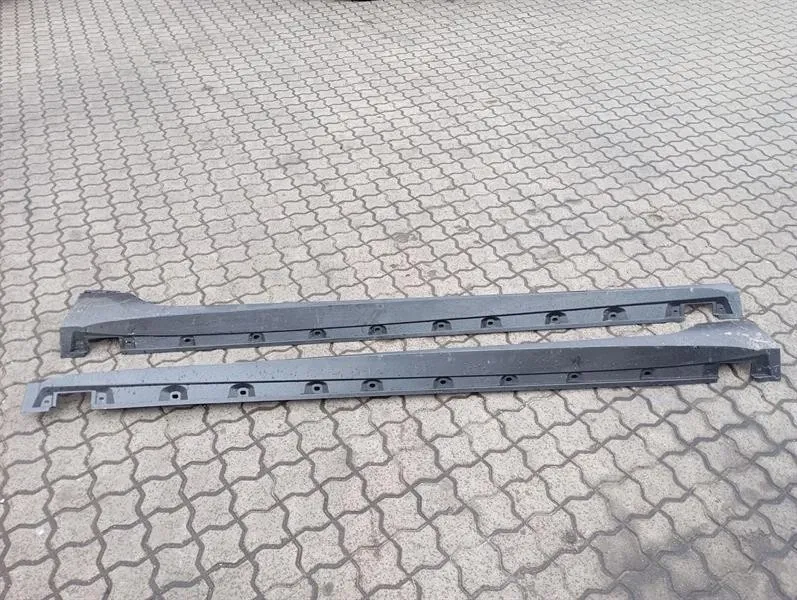 Bentley Flying Spur Side skirt BENTLEY FLYING TRACK 3SD 2024- SIDE SKIRT 3SE85...