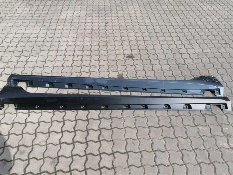 Bentley Flying Spur Side skirt BENTLEY FLYING TRACK 3SD 2024- SIDE SKIRT 3SE85...