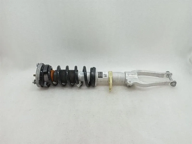 BMW 8 (G15) BMW 8 Series 18--25 G16 M8 Shock Absorber Front 7856900 RIGHT Front Shock Absorber- Body type: Saloon
Fuel: Petrol