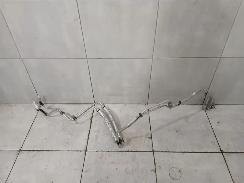 Corvette C7 Grand Sport Transmission Fluid Cooler Pipe 23370670 Transmission Oil Cooler-