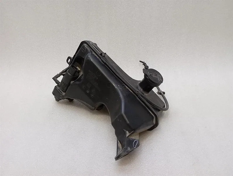 Chevrolet Corvette C8 washer fluid reservoir 84557041 washer fluid reservoir -
