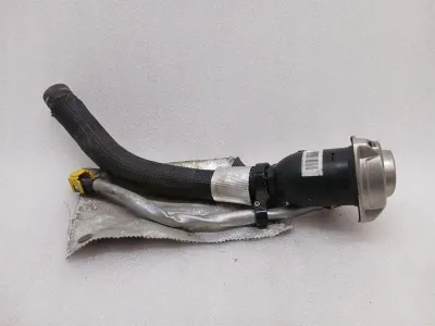 Ferrari 488 F142M Bränslepåfyllningshals 880911 USA Påfyllningshals-