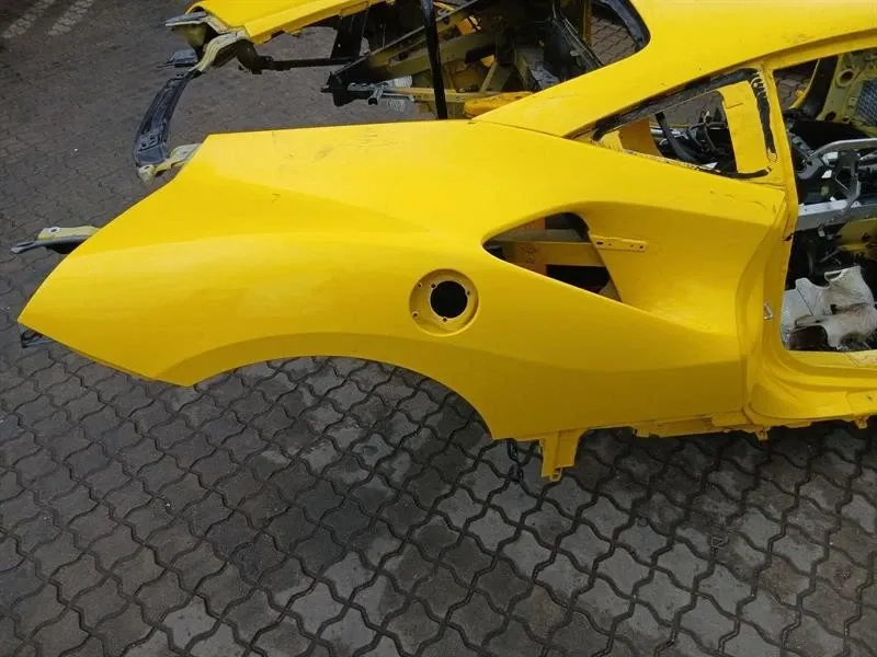 Ferrari 488 F142M Rear Right Panel 86314111 Rear Right Side Panel-
