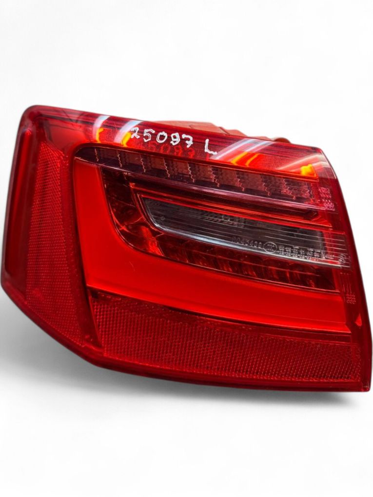 Audi A6 (C7) задняя фара (левая) 4G5945095A Tail light left AUDI A6 / A6 ALLROAD...
