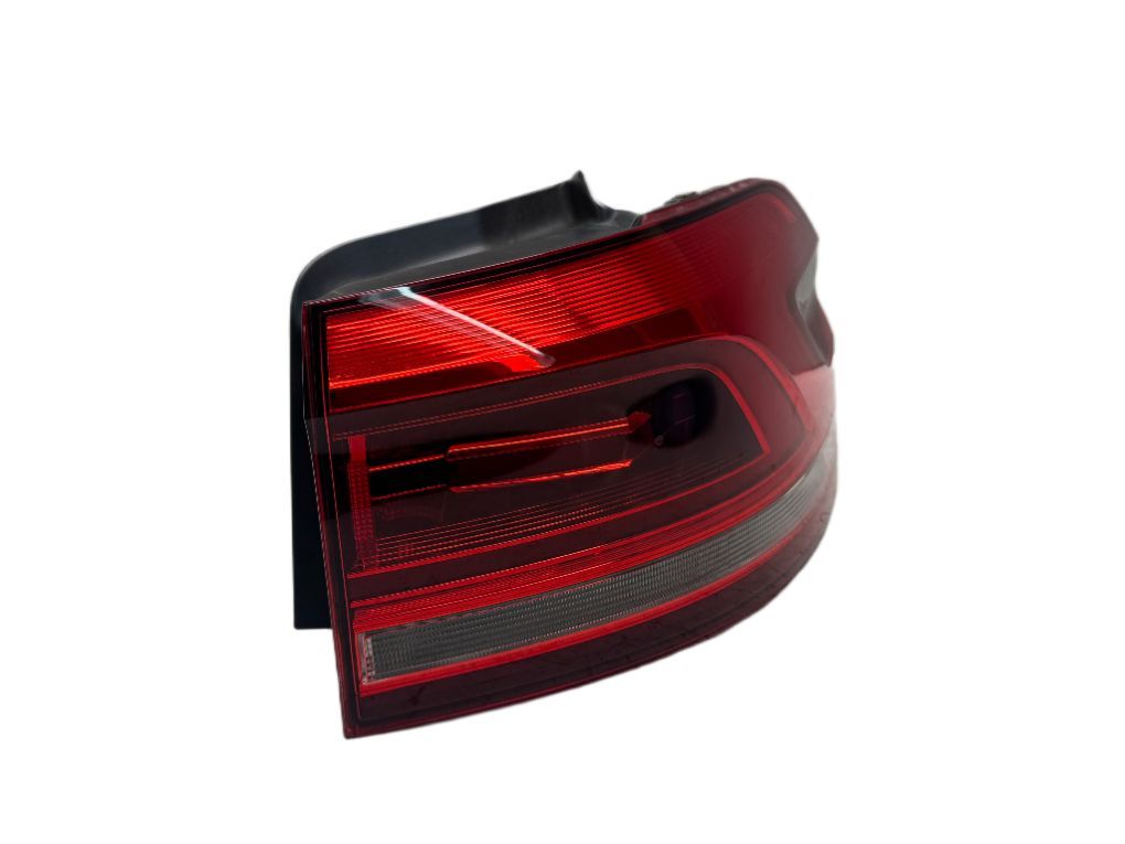 5TA945208A Tail light, right VW TOURAN (5T1) (2015-)