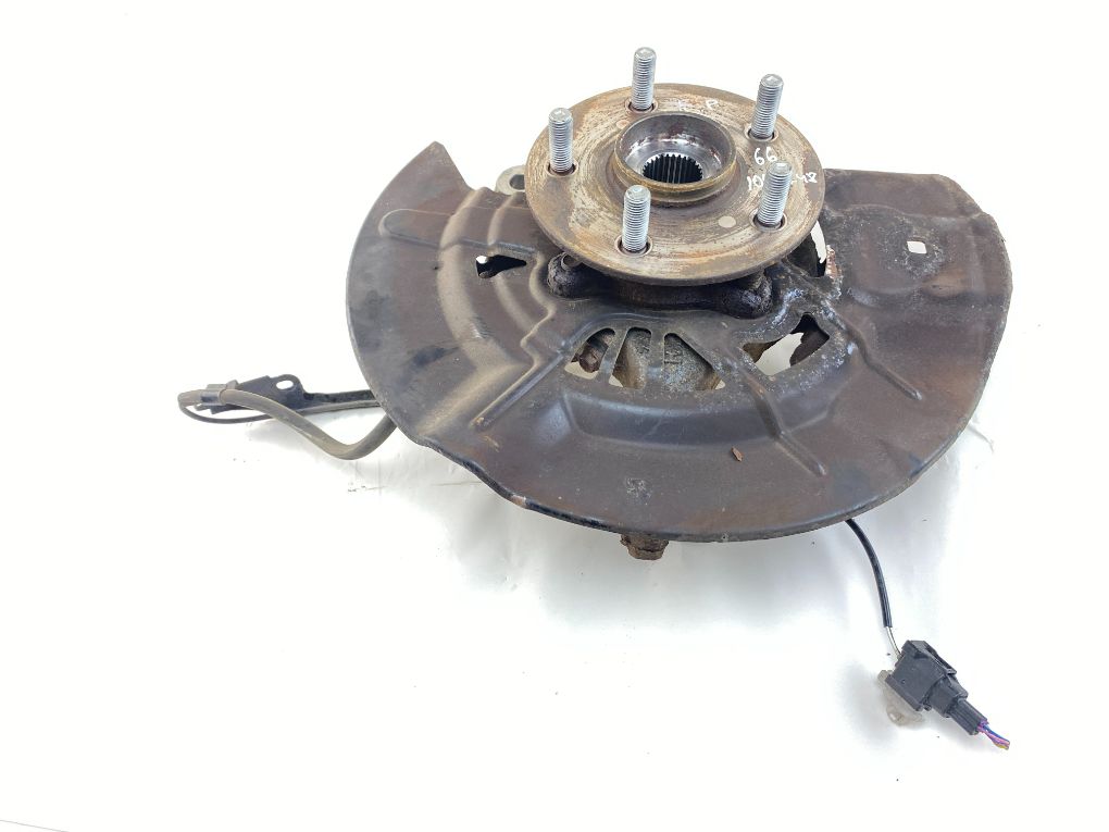 Lexus RX Wheel bearing housing front right 4321148020 Wheel bearing housing front right LE...