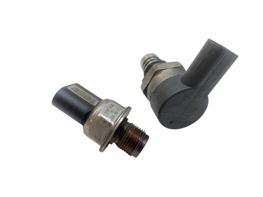 Audi Q7 (4L) Fuel pressure regulator set 0281006254 55PP2801 55PP28-01 0281006253 028100...