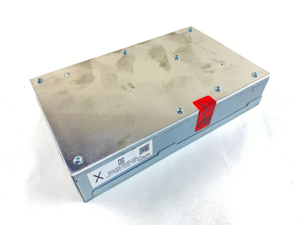 Lexus RX Audio amplifier