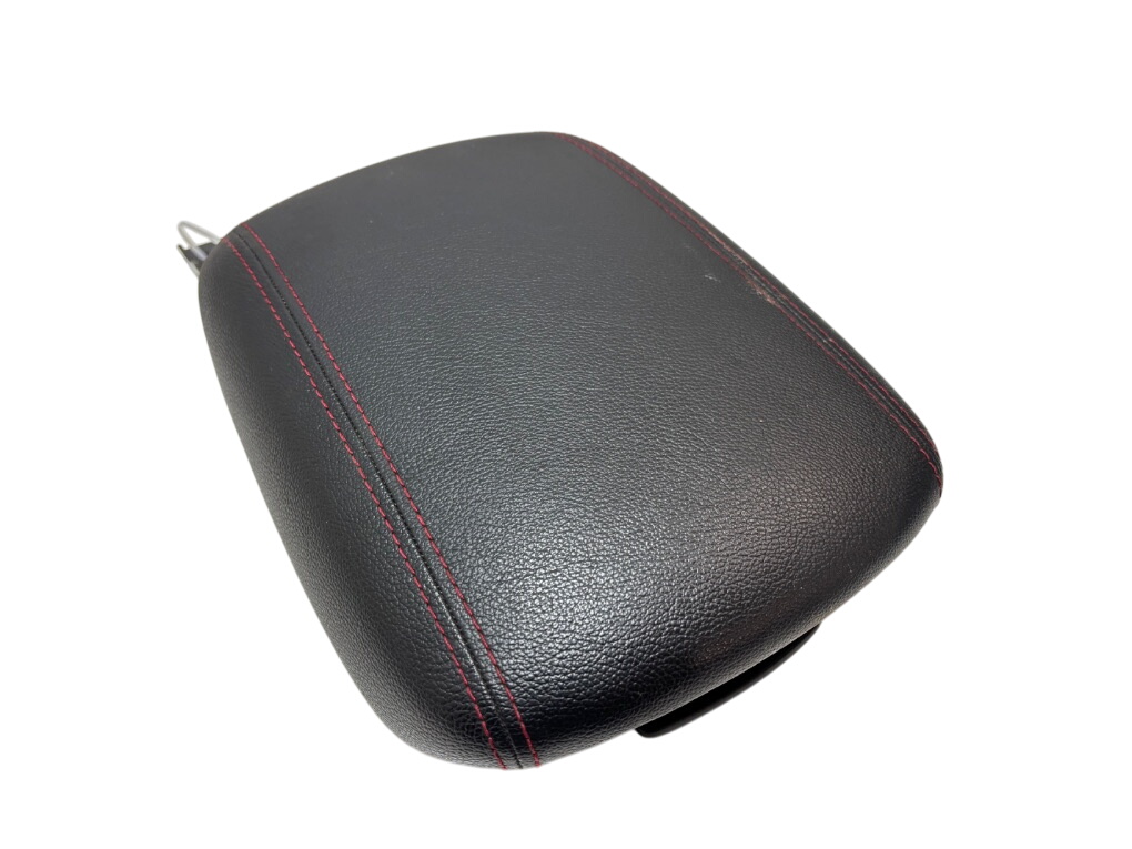 Kia Sportage Armrest cover front