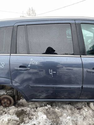 93191197 Dörr Bak Höger OPEL ZAFIRA B (A05) (2005-2014)