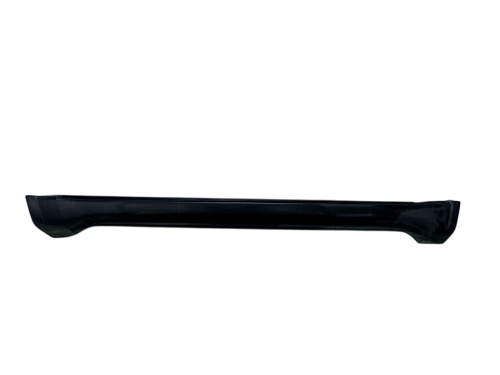 Jeep Grand Cherokee (WK) oikea sivuhelma 1GV68TRMMA Side Skirt Right JEEP GRAND CHEROKEE...