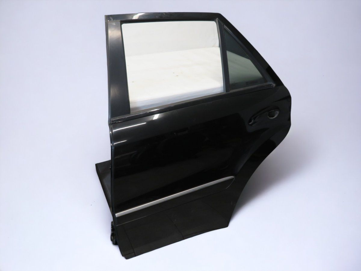 A1647300705 Door Rear  Left MERCEDES-BENZ ML-CLASS (W164) (2005-2011)