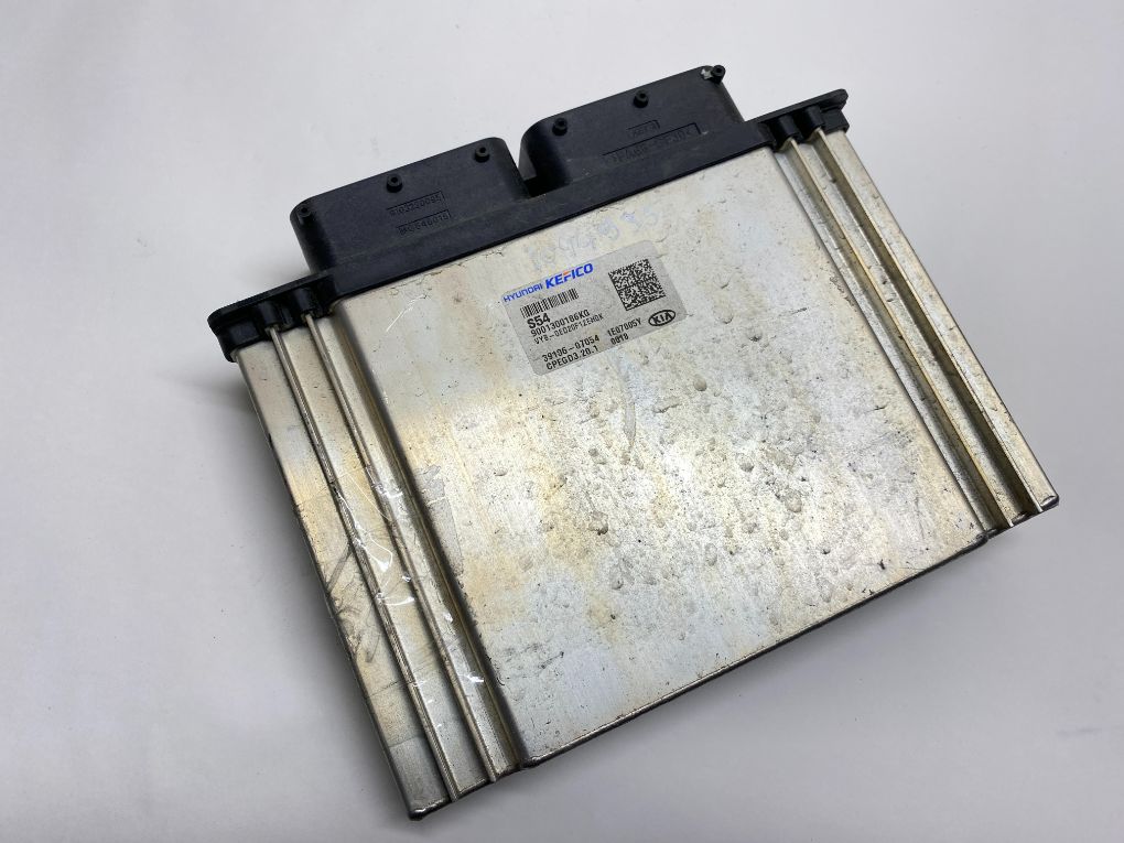 Kia Stonic Engine Control Unit / module (ECU) 9001300186KG 1300186KG Engine Control Unit / mo...