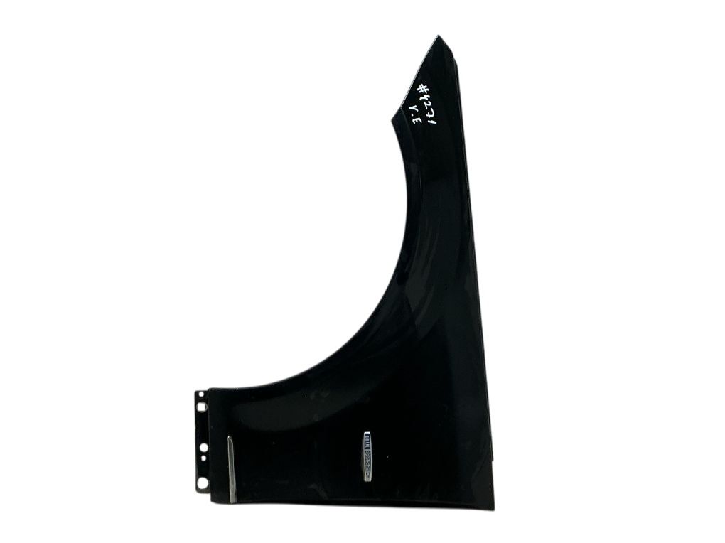 A2048800118 Fender Front Left MERCEDES-BENZ C-CLASS (W204) (2007-2013)