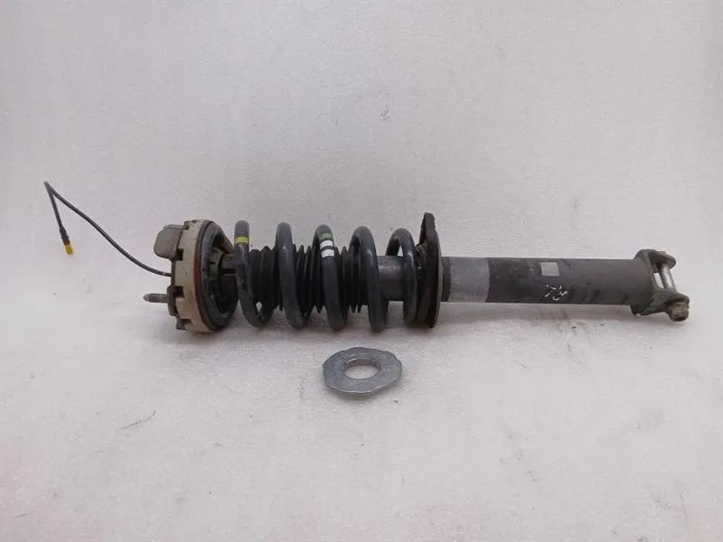 Porsche 911 (991) Porsche 911 997 shock absorber rear 99733305326 shock absorber rear PASM MK2 Body type: Convertible
Fuel: Petrol