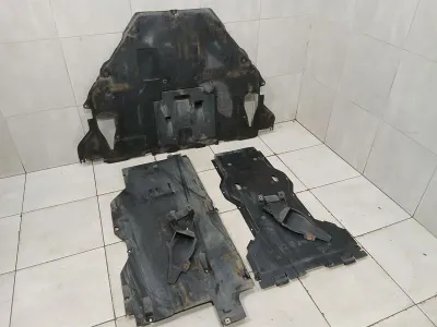 Porsche 911 997 apakšējās daļas apdare 99750402904 Apakšas apdare MK2