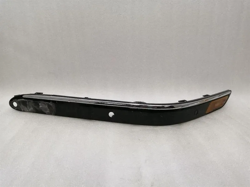 Mercedes-Benz A (W168) Mercedes CL W215 USA Front Bumper Left Moulding A2158852521 Strip Faulty Body type: Coupe
Fuel: Petrol