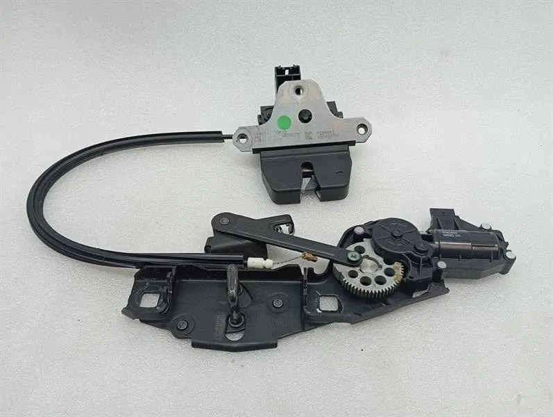 Ferrari California T F149 14-17 boat lock 86595700 tailgate lock