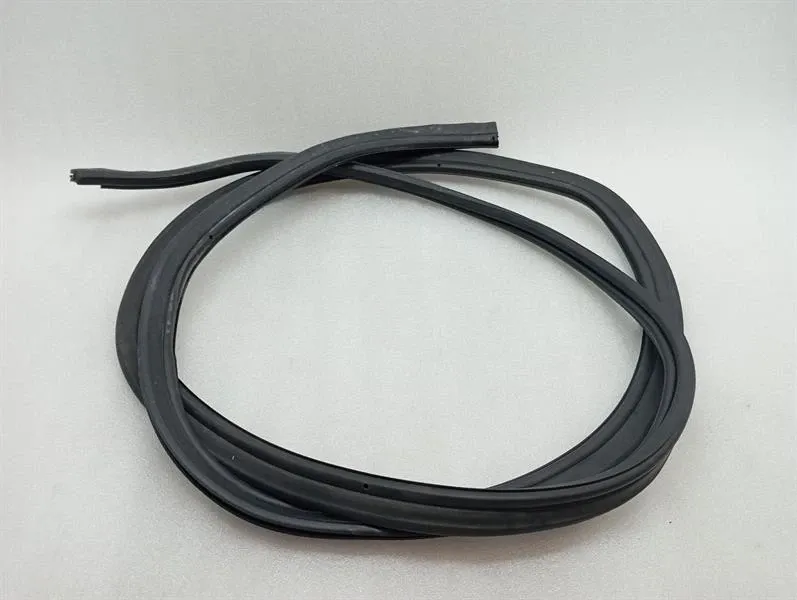 Ferrari California T F149 14-17 Boat Seal 85156500 Trunk Seal