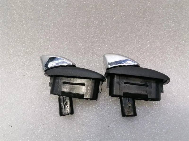 Maserati Granturismo M145 Seat Adjust Knob Set 980145120 Seat Adjust Knob