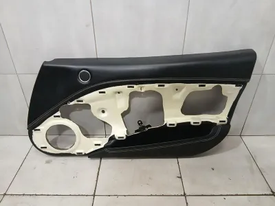 Правая дверная карта Ferrari California T F149 14-17 86454700