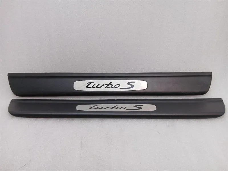 Porsche 911 (991) Porsche 911 997 Door Sill 996551303 Turbo S Door Sill Trim Body type: Convertible
Fuel: Petrol