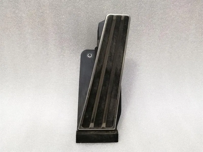 Porsche 911 997 accelerator pedal (electrical) 99742302102 accelerator pedal