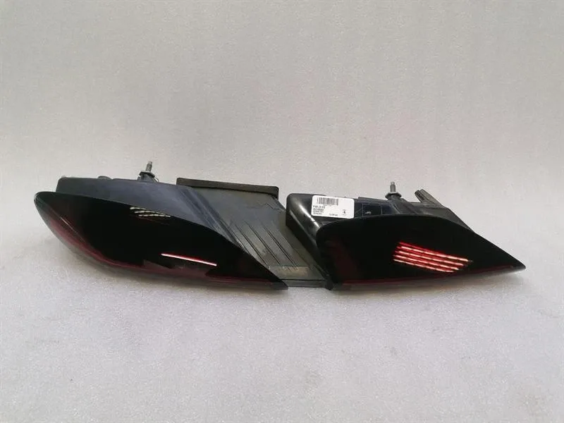 Ferrari Roma F169 left rear light 917268 tail light rear left