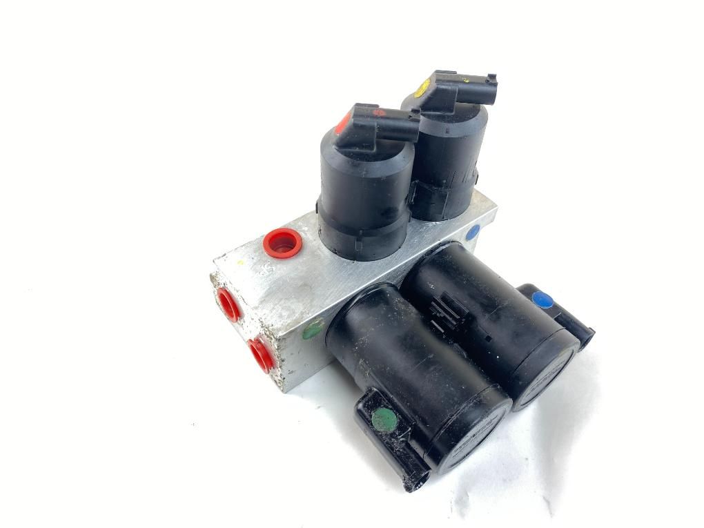 A2203200358 A2203201258 Air suspension / self-levelling suspension, other MERCEDES-BENZ SL-CLASS (R230) (2001-2012)