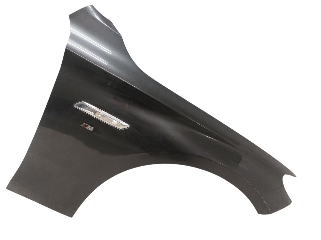 BMW 5 (E60 / E61) Fender Front Right 41357248434 Fender Front Right BMW 5 GRAN TURIS...