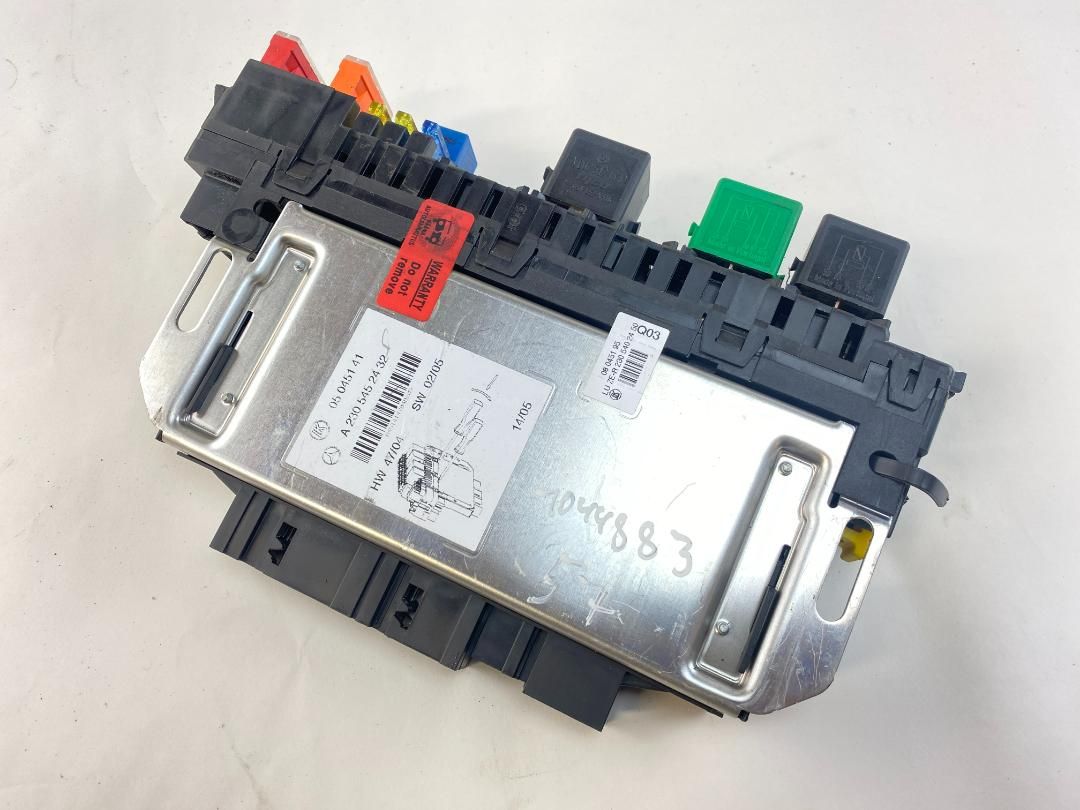 10091518 Fuse box MERCEDES-BENZ SL-CLASS (R230) (2001-2012)