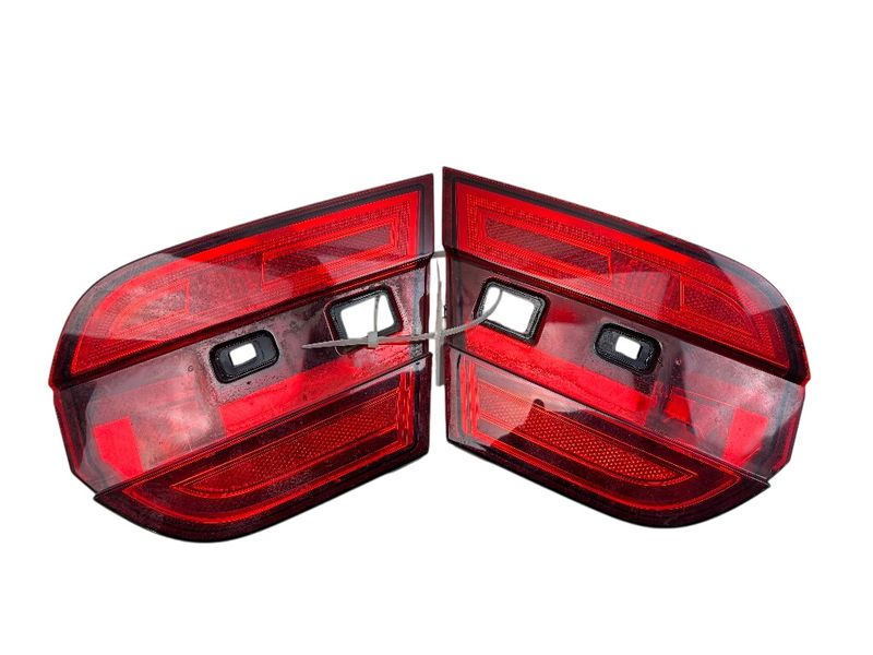 C2Z12877 C2Z12876 Tail lights set/kit JAGUAR XF (X250, CC9) (2008-2015)