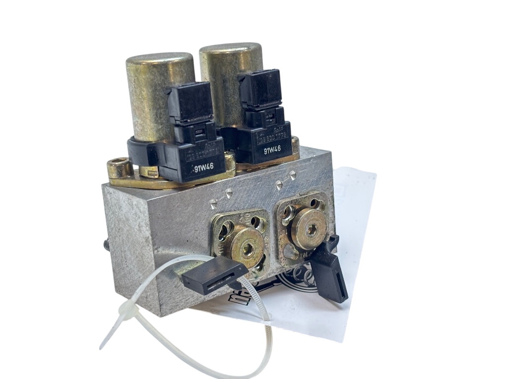 Mercedes-Benz 200 - 500 / E (W124) Convertible roof hydraulic block A1298002278 Convertible roof hydraulic block ME...