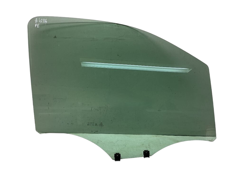 Toyota Proace Door window glass front right SU001A4044 Door window glass front right TOYOTA...