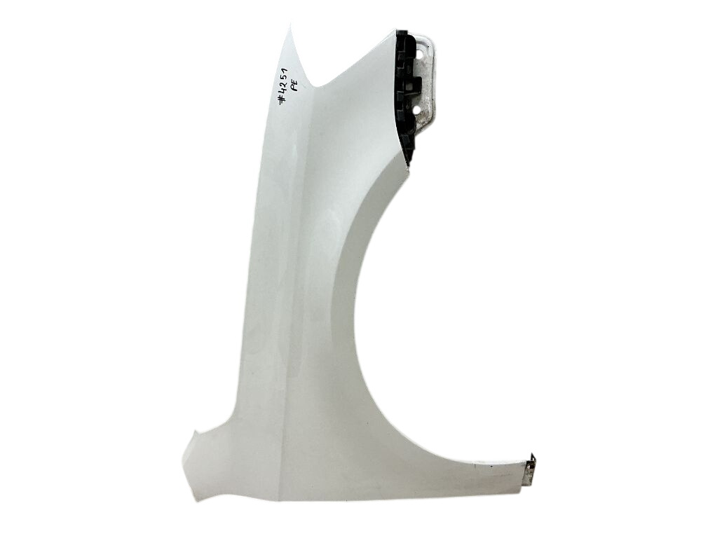 Volkswagen Passat (B7) Fender Front Right 3AA821022B Fender Front Right VW PASSAT B7 / AL...